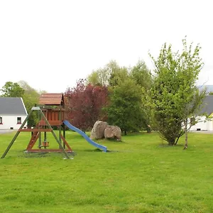 https://killarney-lakeland-cottages.hotel-killarney.com